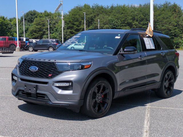 Certified 2022 Ford Explorer ST w/ Equipment Group 401A AWD/4WD image 8