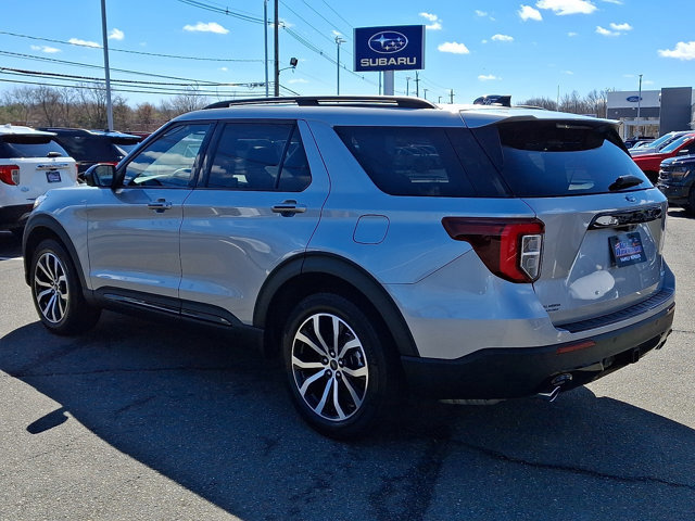 Certified 2023 Ford Explorer ST-Line w/ Class IV Trailer Tow Package image 7