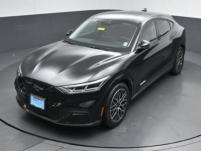 Certified 2025 Ford Mustang Mach-E Premium AWD/4WD image 46