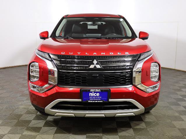 Used 2023 Mitsubishi Outlander SE image 6