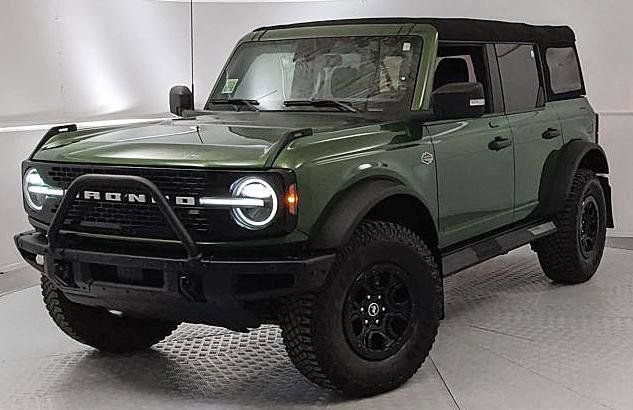 Certified 2023 Ford Bronco Wildtrak AWD/4WD image 6