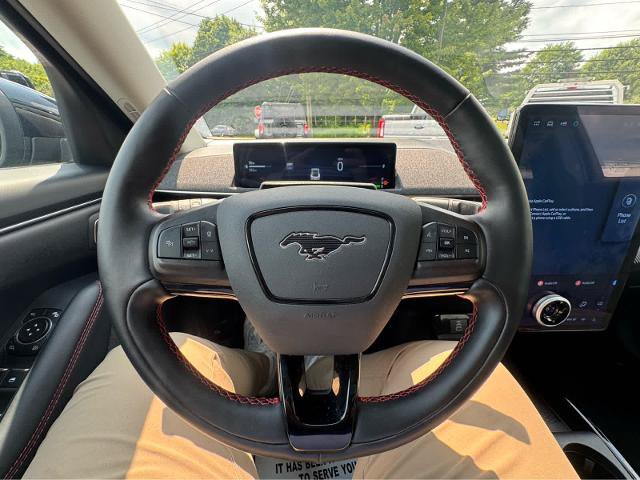 Certified 2025 Ford Mustang Mach-E Premium w/ Sport Appearance Package AWD/4WD image 17