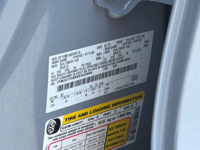 Certified 2025 Ford Expedition Active RWD image 38