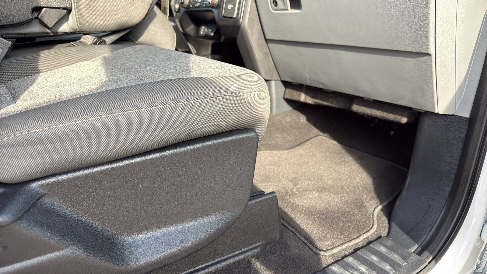 Certified 2024 Ford F250 XL w/ STX Appearance Package AWD/4WD image 23