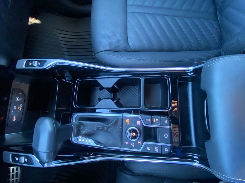 Used 2025 Kia Sorento SX Prestige image 18