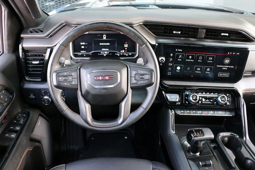 Used 2023 GMC Sierra 1500 AT4 w/ Technology Package image 29