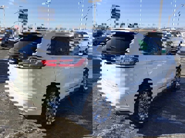 Certified 2022 Ford Edge Titanium w/ Equipment Group 301A image 5