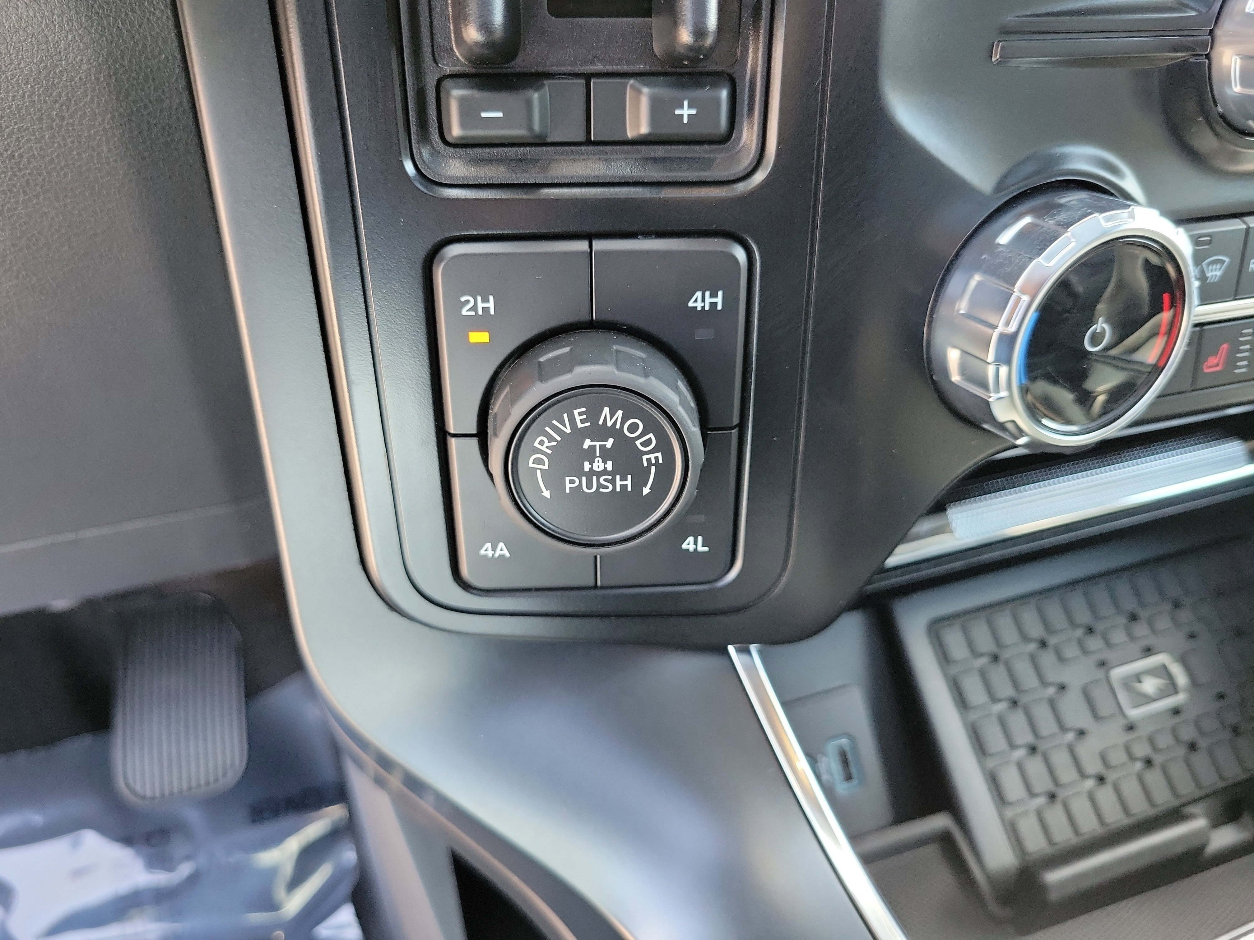 Certified 2024 Ford F150 Raptor AWD/4WD image 25