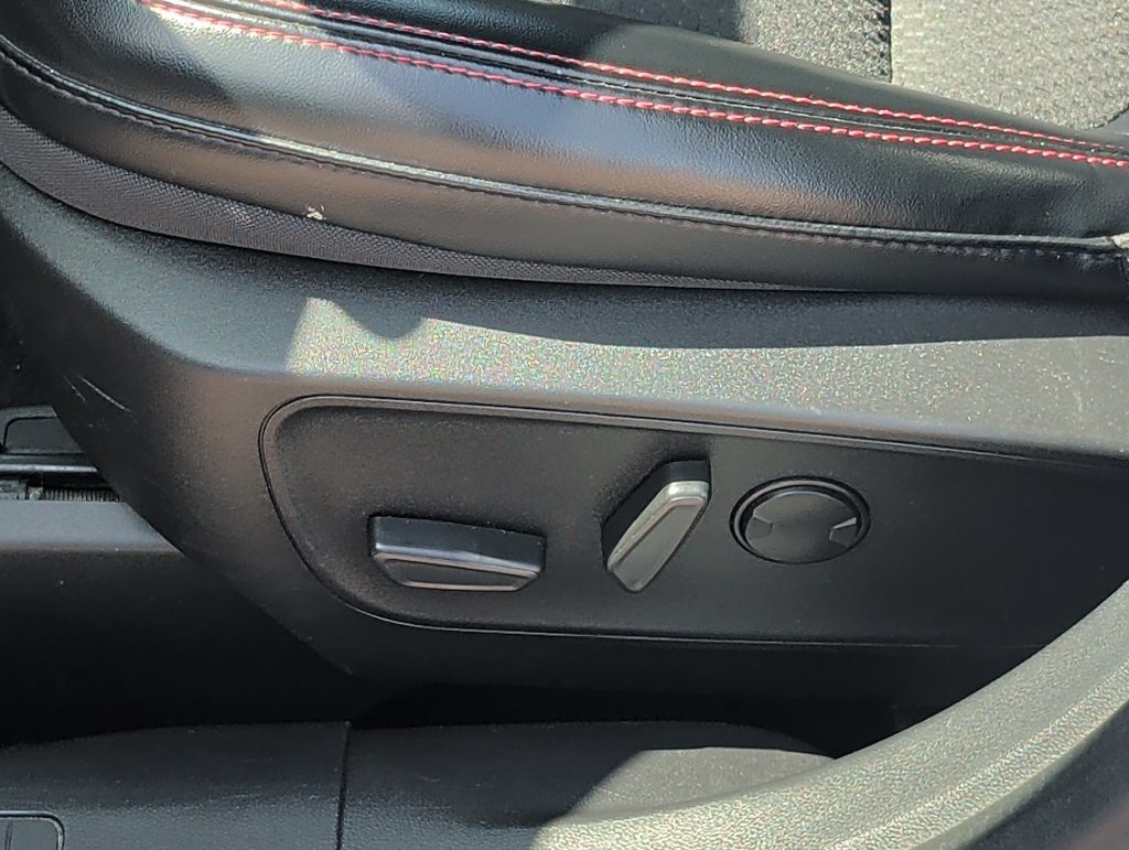 Certified 2023 Ford Escape ST-Line AWD/4WD image 15
