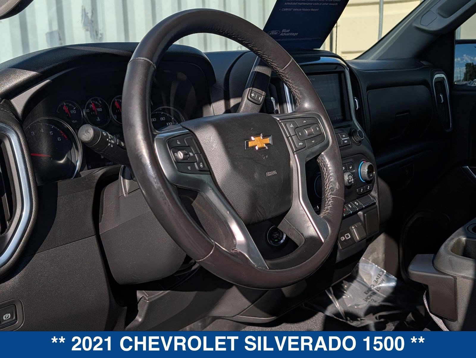 Used 2021 Chevrolet Silverado 1500 LT AWD/4WD image 22