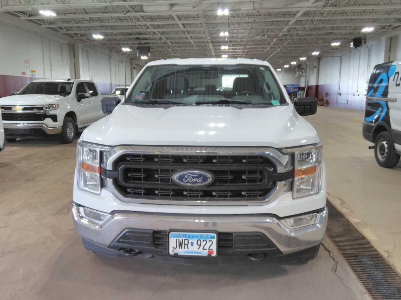 Certified 2022 Ford F150 XLT w/ Trailer Tow Package AWD/4WD image 3
