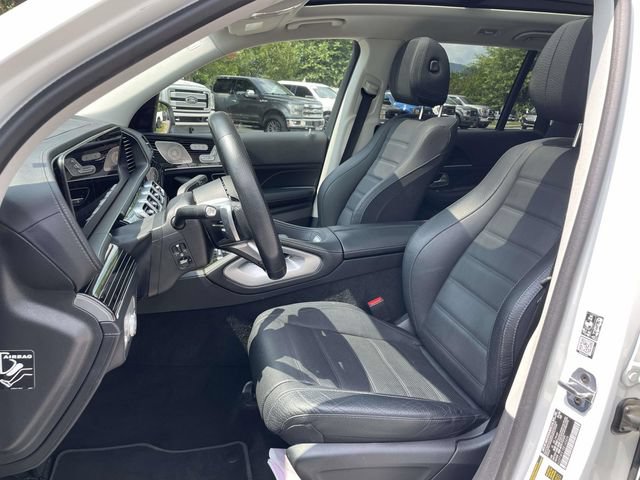 Used 2024 Mercedes-Benz GLS 580 4MATIC image 18