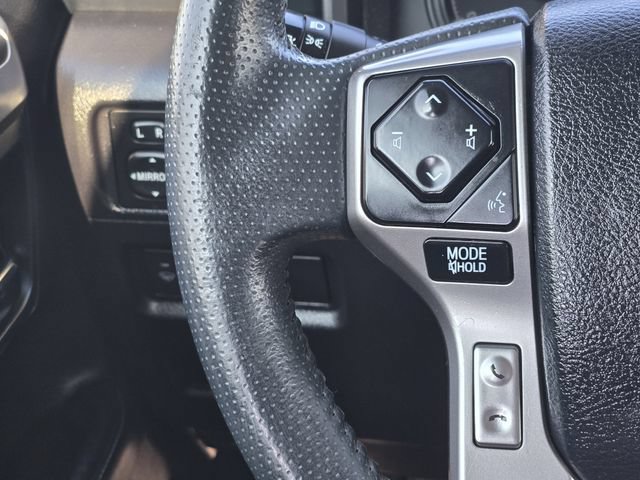 Used 2021 Toyota 4Runner SR5 AWD/4WD image 26