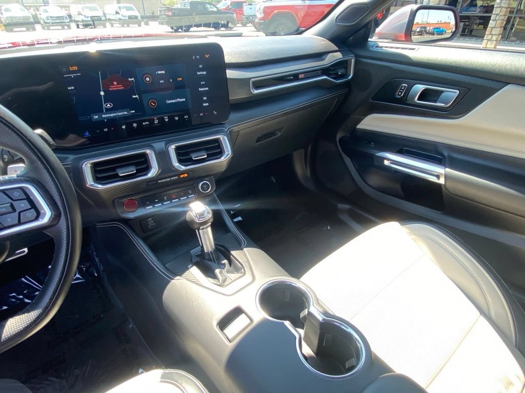 Certified 2025 Ford Mustang GT Premium w/ 60th Anniversary Package RWD image 33