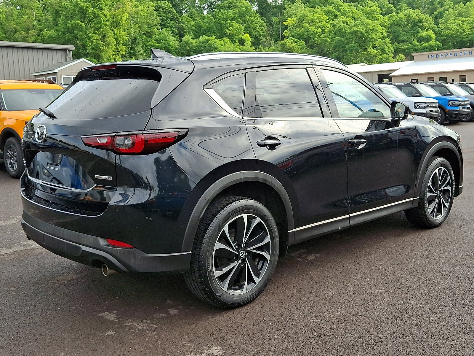 Used 2023 MAZDA CX-5 AWD 2.5 S w/ Premium Package image 11
