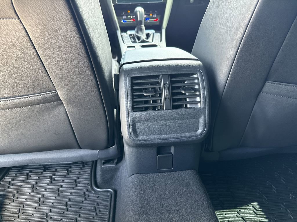 Used 2022 Volkswagen Arteon SE image 23