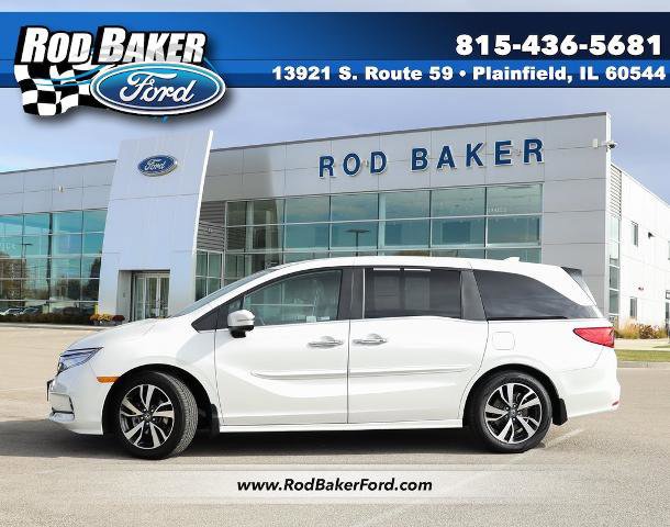 Used 2024 Honda Odyssey Touring image 2