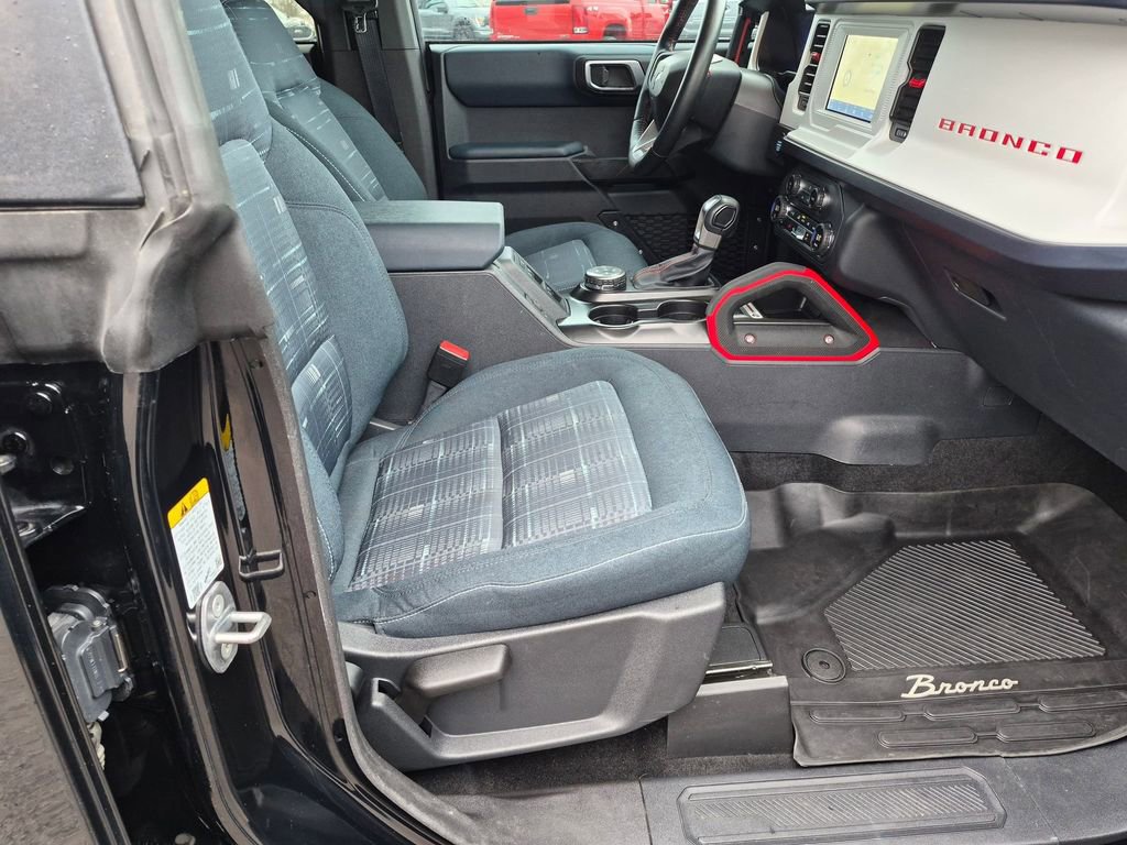 Certified 2023 Ford Bronco Heritage Edition AWD/4WD image 21