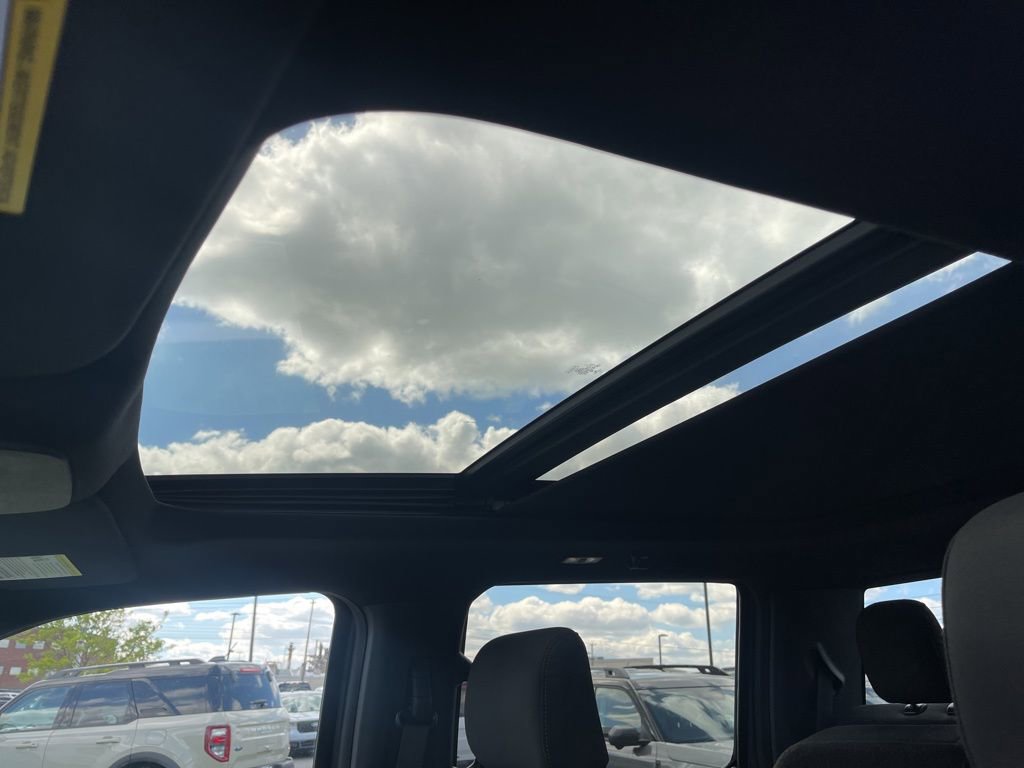 Certified 2022 Ford F150 XLT w/ Equipment Group 302A High image 9