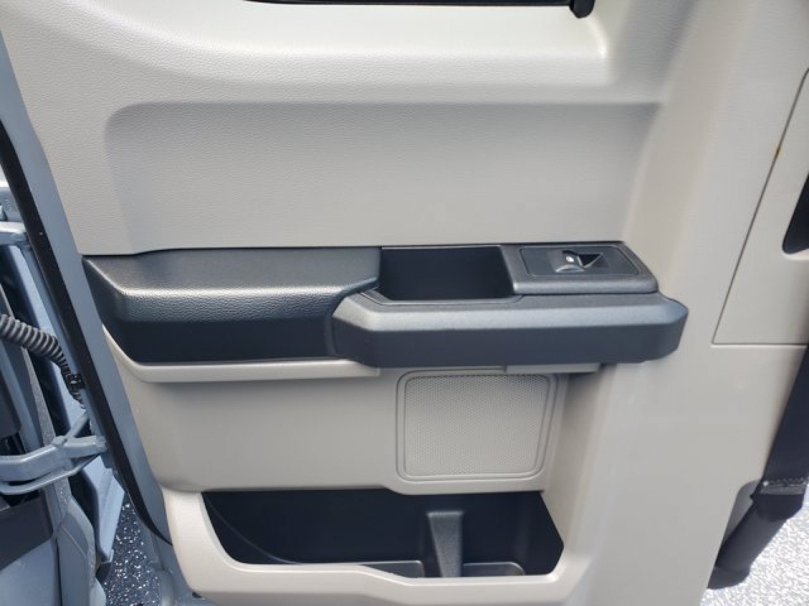 Certified 2019 Ford F150 XL w/ Equipment Group 101A Mid RWD image 28