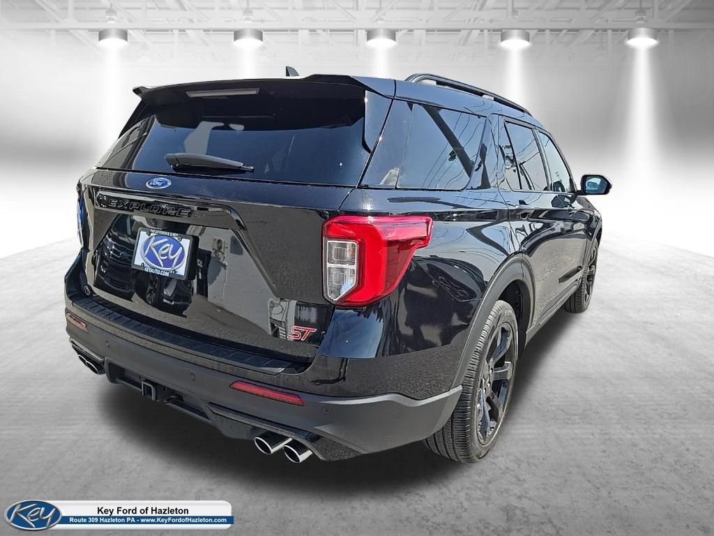 Certified 2023 Ford Explorer ST w/ Equipment Group 401A AWD/4WD image 17