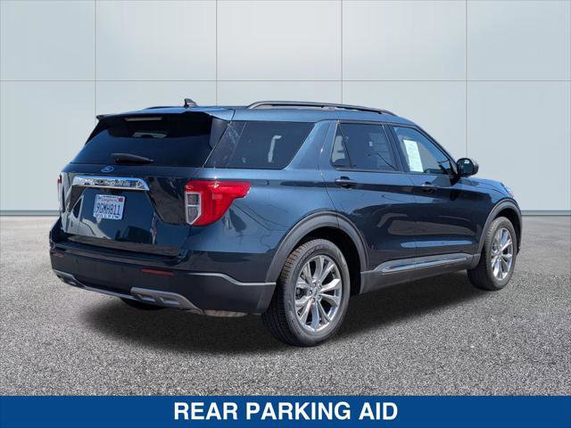 Certified 2023 Ford Explorer XLT w/ Equipment Group 202A image 4