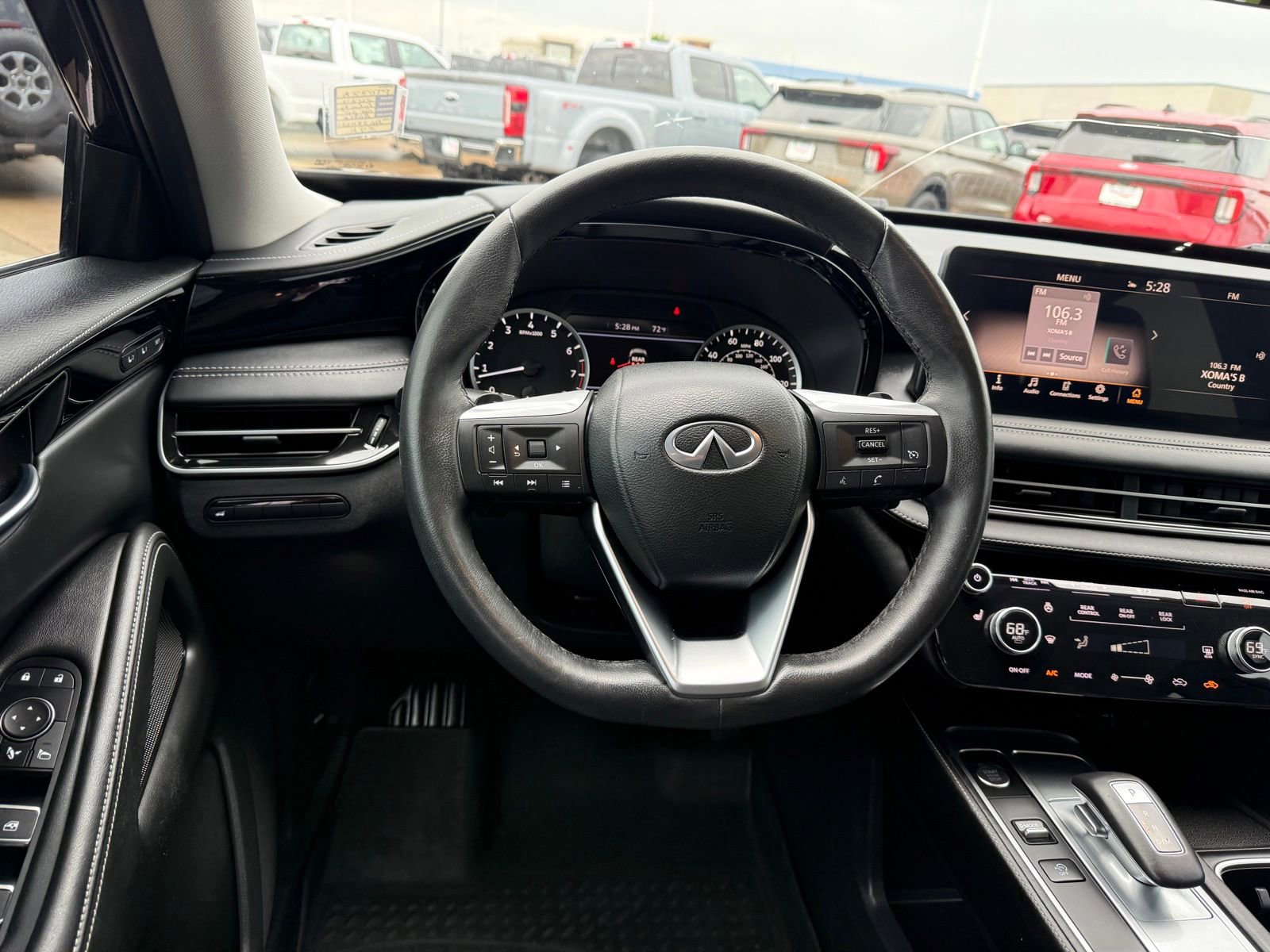 Used 2024 INFINITI QX60 Pure FWD image 12