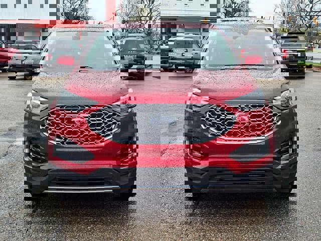 Certified 2024 Ford Edge SEL w/ Convenience Package image 4