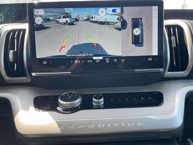 Certified 2025 Ford Expedition Active image 26