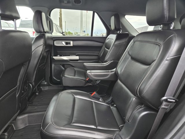 Certified 2024 Ford Explorer XLT w/ Equipment Group 202A AWD/4WD image 29