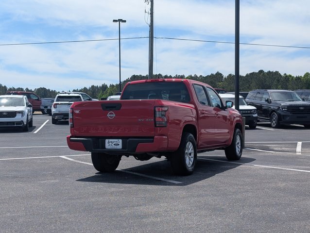 Used 2024 Nissan Frontier SV AWD/4WD image 5