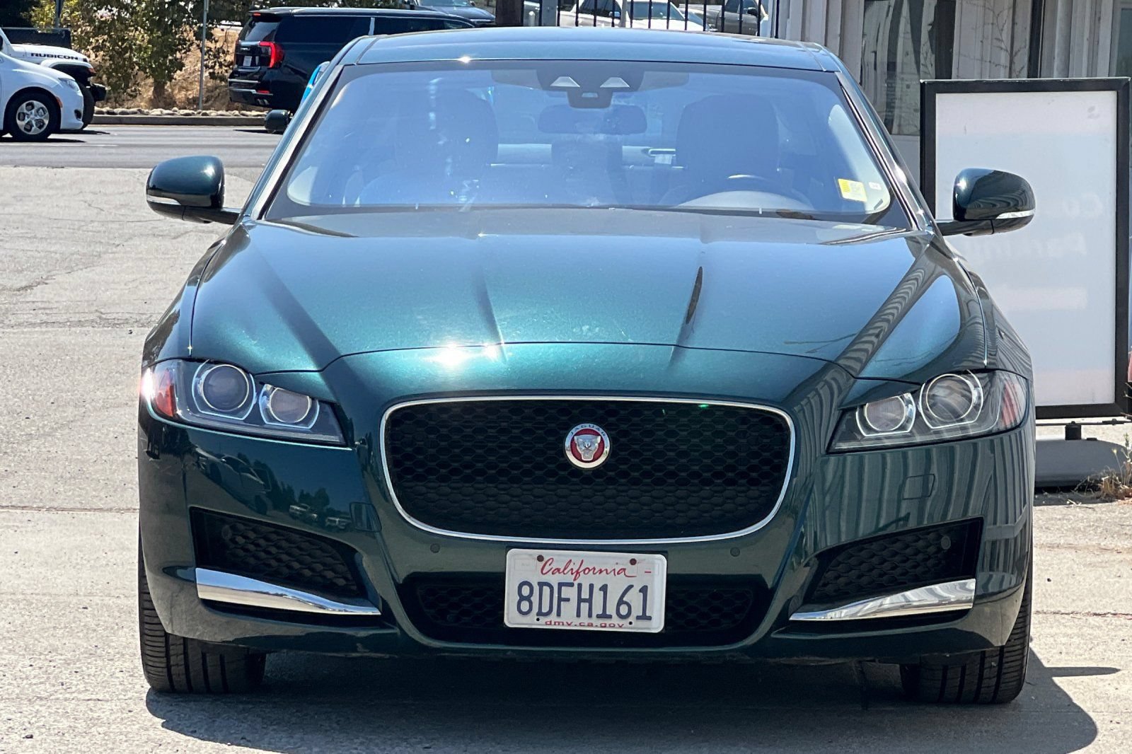 Used 2017 Jaguar XF Prestige RWD image 9
