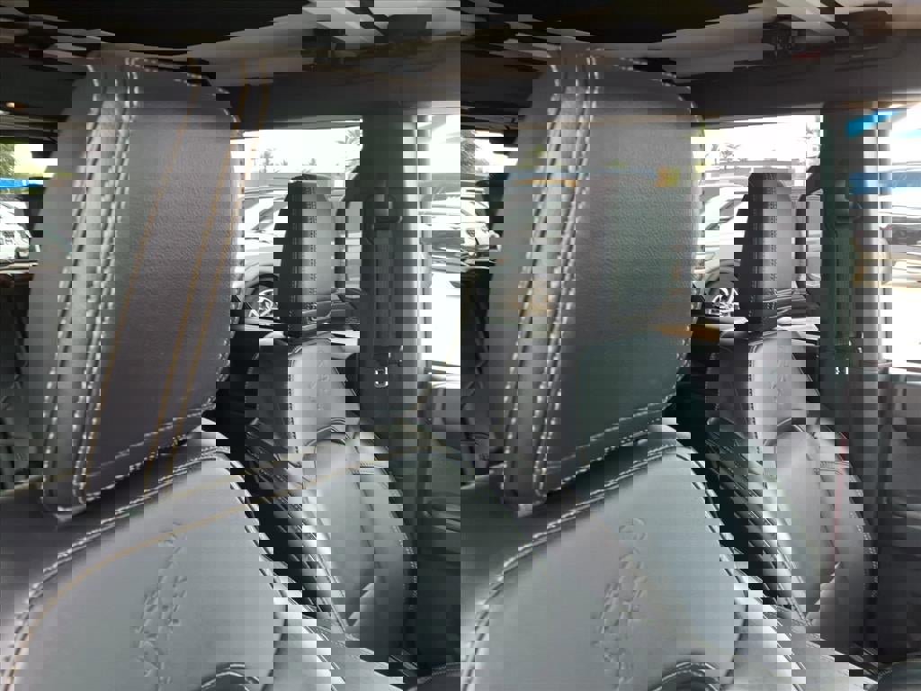 Certified 2025 Ford Bronco Badlands image 12