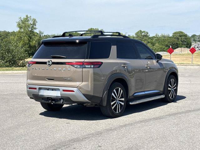 Used 2023 Nissan Pathfinder Platinum AWD/4WD image 6