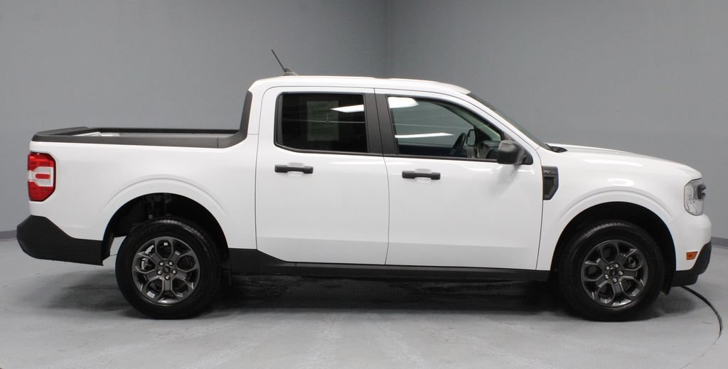 Certified 2024 Ford Maverick XLT FWD image 11