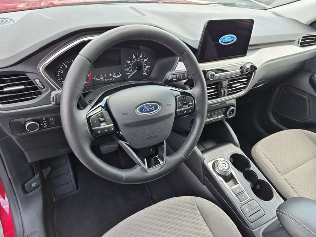 Certified 2022 Ford Escape SE w/ Cold Weather Package AWD/4WD image 10