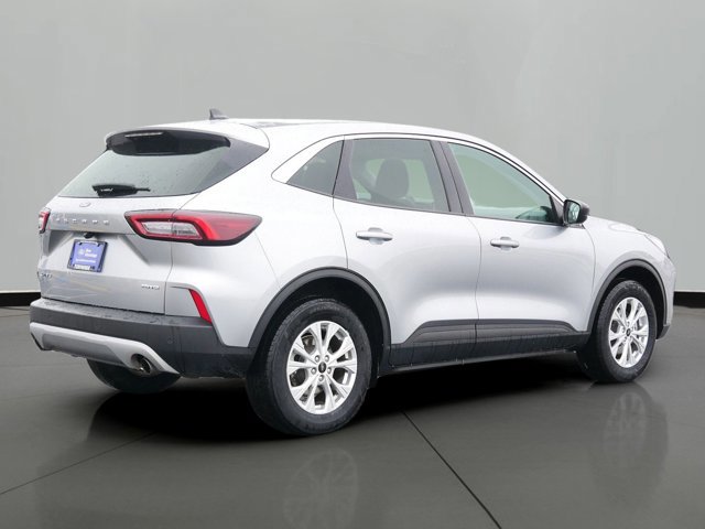 Certified 2024 Ford Escape Active w/ Tech Pack #1 image 3