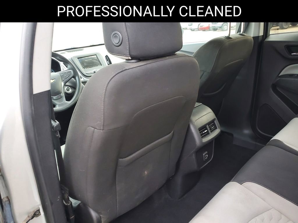 Used 2019 Chevrolet Equinox LS w/ LS Convenience Package image 10