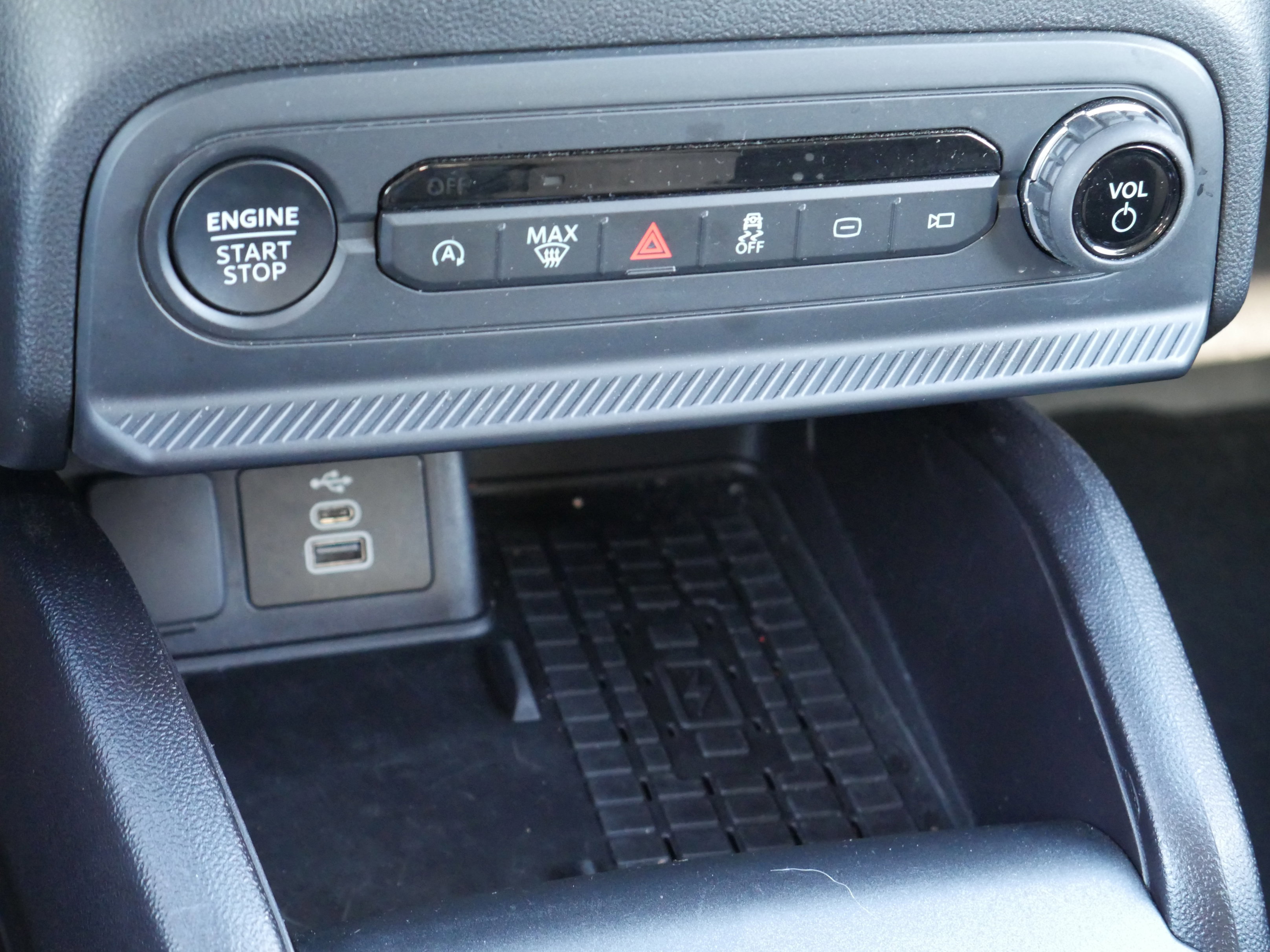 Certified 2025 Ford Bronco Sport Big Bend w/ Convenience Package image 19