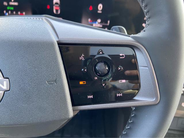 Used 2025 Nissan Murano SL AWD/4WD image 22
