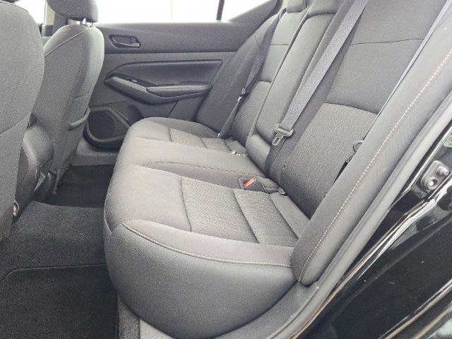 Used 2023 Nissan Altima 2.5 SV image 16