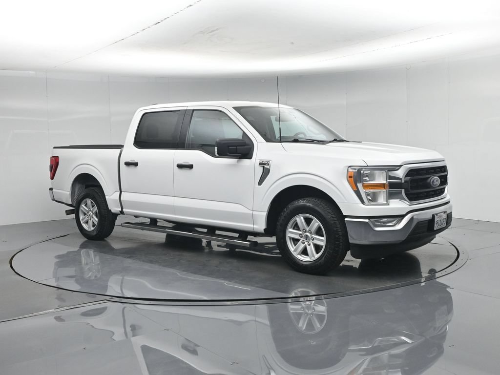 Certified 2021 Ford F150 XLT w/ Equipment Group 301A Mid RWD image 26