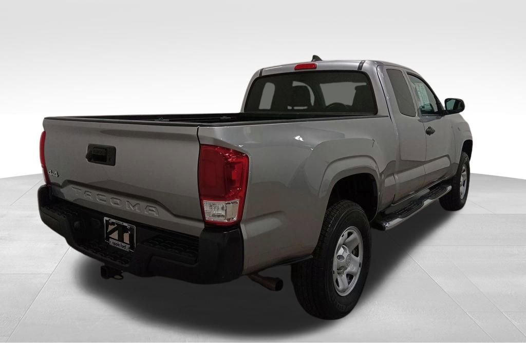 Used 2020 Toyota Tacoma SR image 4