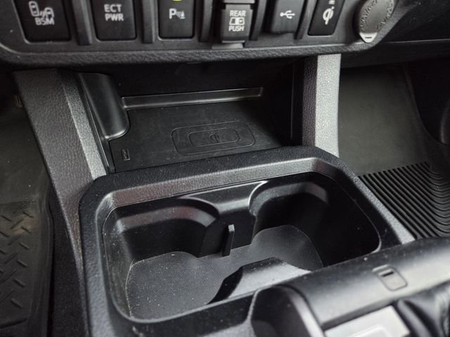 Used 2022 Toyota Tacoma TRD Sport w/ Technology Package image 12