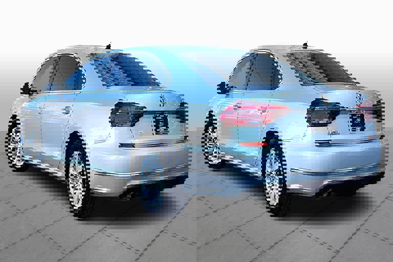 Used 2018 Volkswagen Passat 2.0T SE image 4