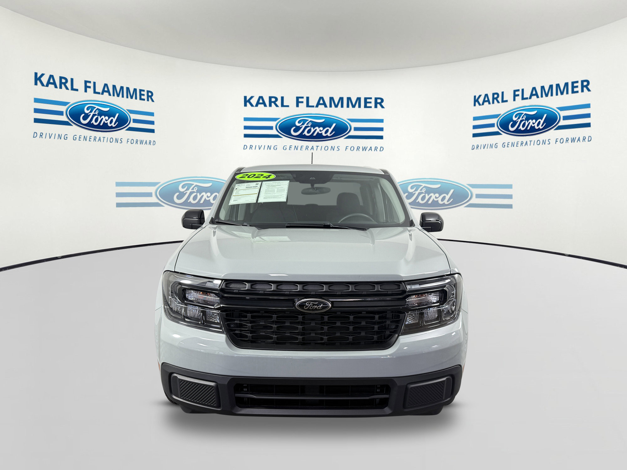 Certified 2024 Ford Maverick XLT w/ XLT Luxury Package image 6