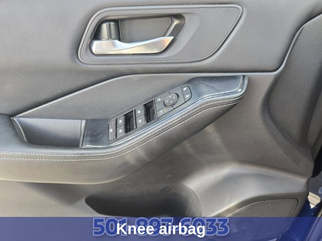 Used 2024 Nissan Rogue SV FWD image 32