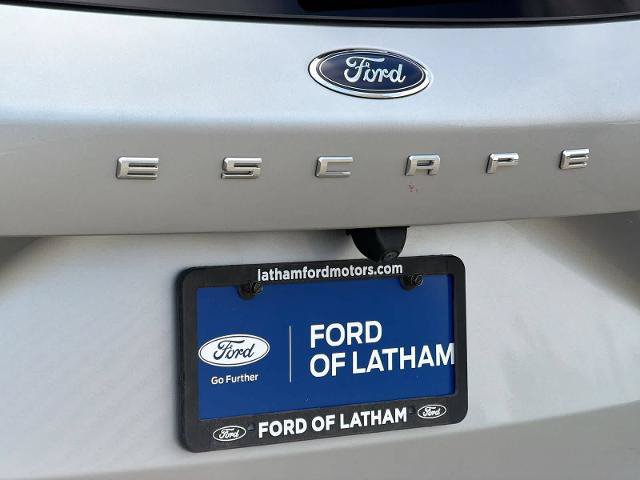 Certified 2023 Ford Escape ST-Line w/ Tech Pack #1 AWD/4WD image 13