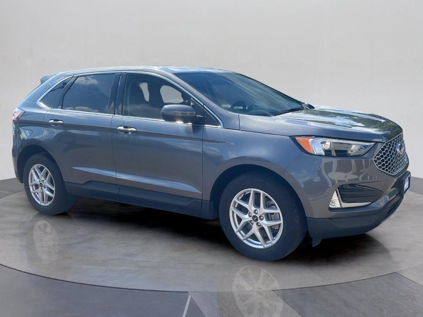 Certified 2024 Ford Edge SEL w/ Convenience Package AWD/4WD image 10