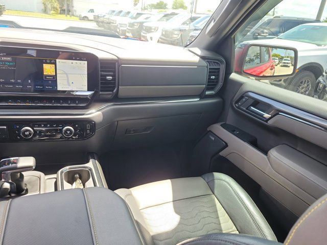 Used 2023 Chevrolet Silverado 1500 ZR2 w/ Technology Package image 22